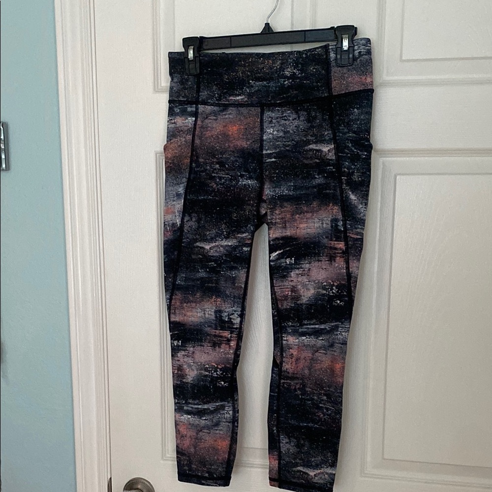 lululemon Patterned Bottoms - Black and Pinks